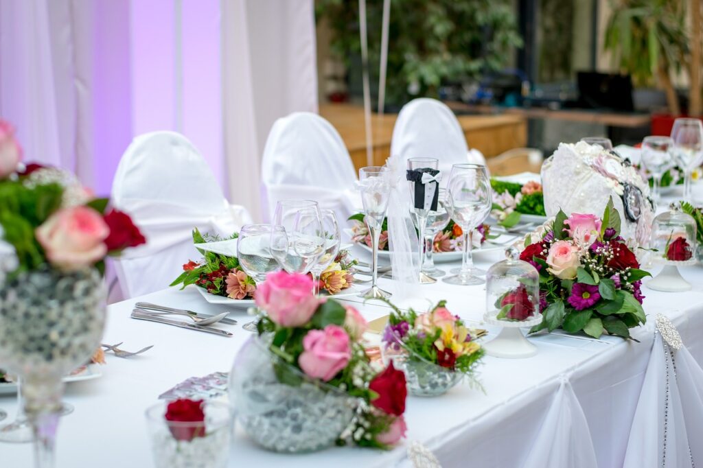 wedding reception, table setting, flowers, centerpieces, flower wallpaper, floral arrangements, glassware, stemware, beautiful flowers, table, dinner, event, roses, flower background, nature, decoration, seats, wedding, wine glasses, event, event, wedding, wedding, wedding, wedding, wedding